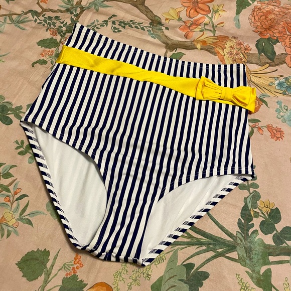 Retro High Rise Swim Bottoms - Picture 1 of 6